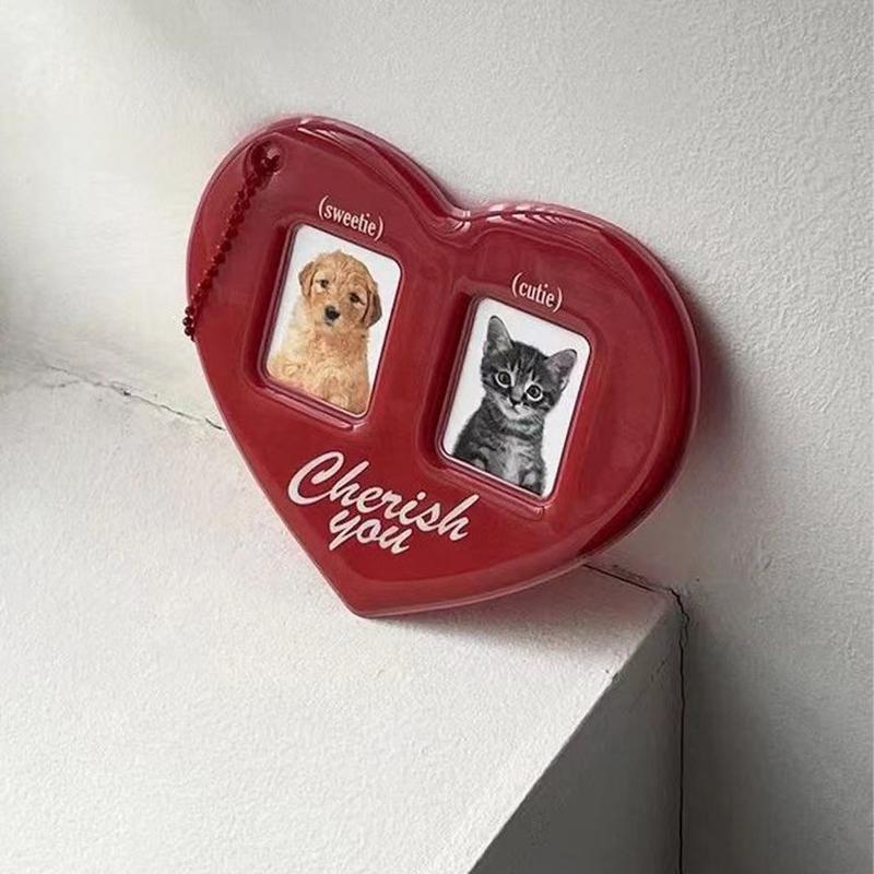 Idol Photo Protective Photo Card Holder Display Sleeves 3Inch Love Heart Shape Id Photo Cards Sleeve Keychain Hanging Chain