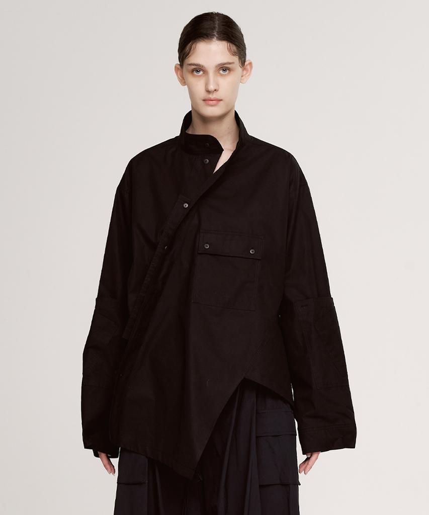 Aseupalageoseu Asymmetrical Multi-Button Pocket Shirt_Black