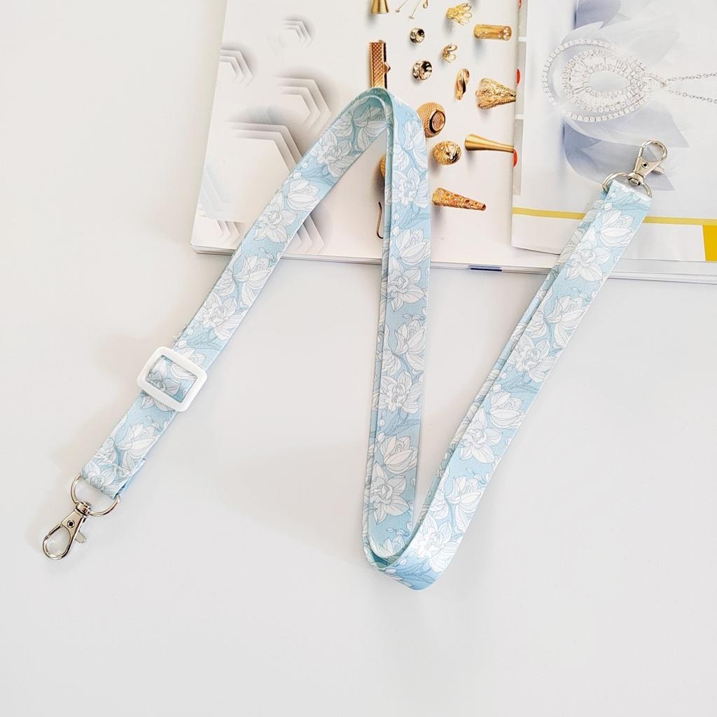 Плетеный ремень с принтом. Камера для телефона. Ремень через плечо. Женская сумка. Ремень через плечо.