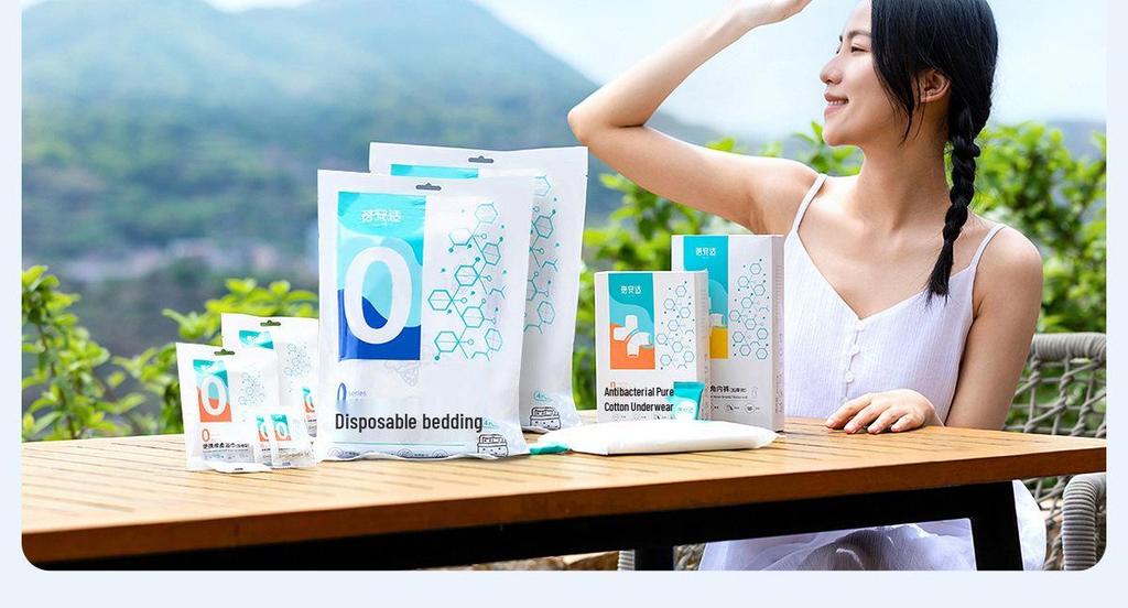 Thick, Extra-Large Disposable Facial Towels for Dry & Wet Use - Ideal for Travel, Business Trips & Makeup Removal