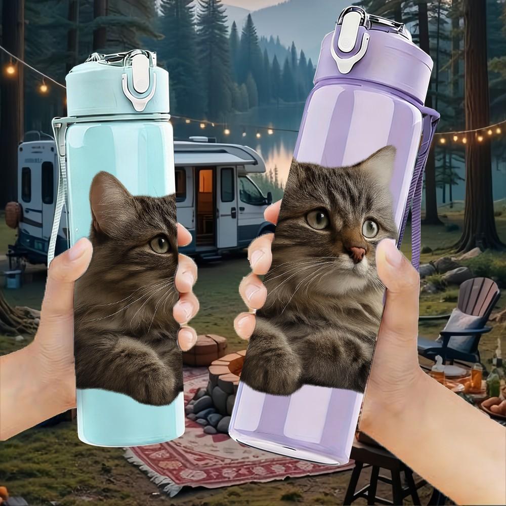 1PC Fluffy Grey Cat Lying Down 750ml Color Plastic Sports Water Bottle Leakproof Flip Straw Lid Suitable for Sports Office Home Use