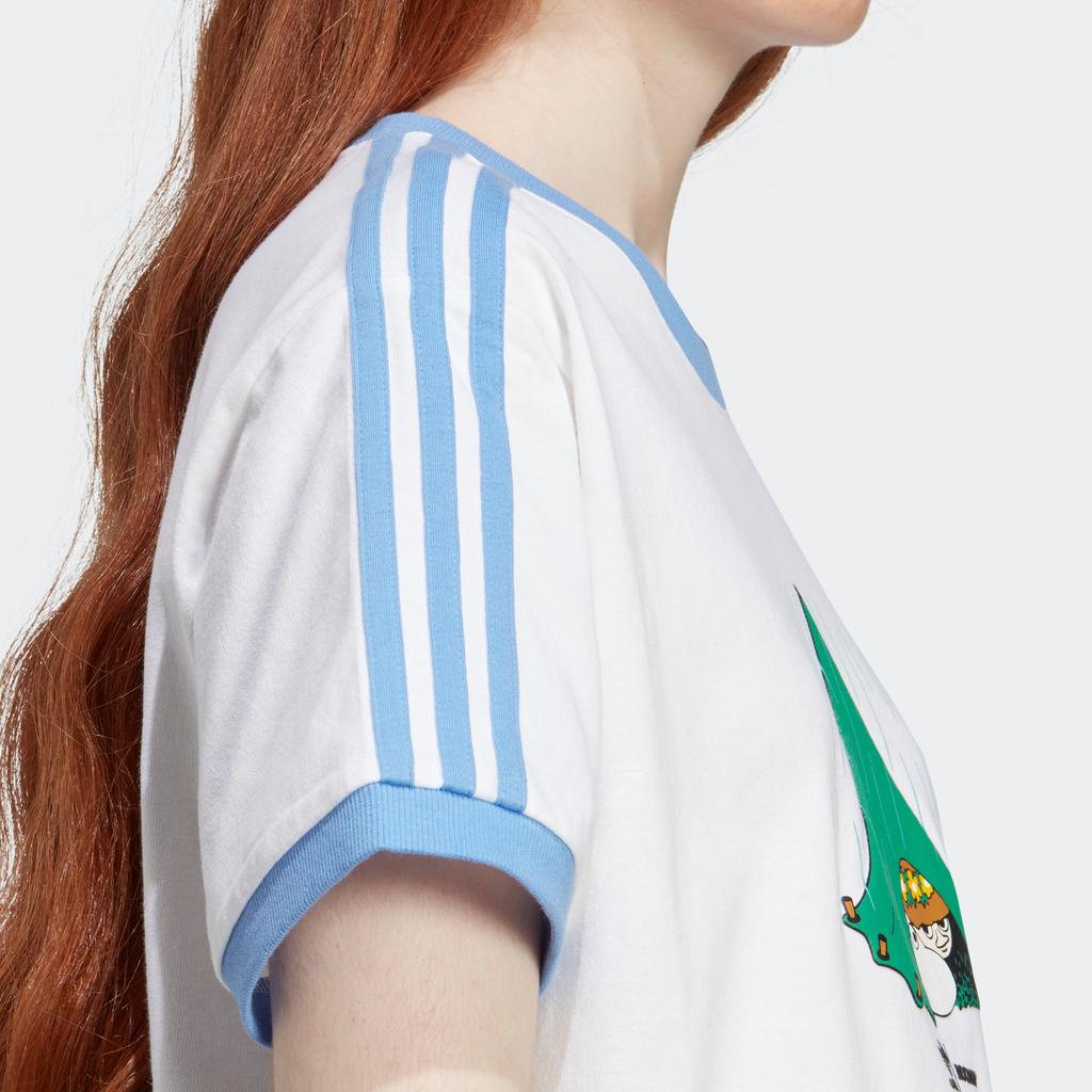 adidas Женская футболка в 3 полоски с мультяшным принтом Originals X Moomin Collaboration, белый цвет IB9938