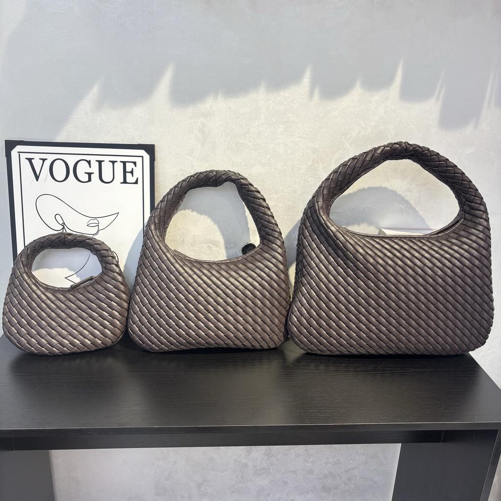 2026 Сумка женская премиальная текстура ручной вязки ручная ручка плечо кросс-боди цепь круглая сумка