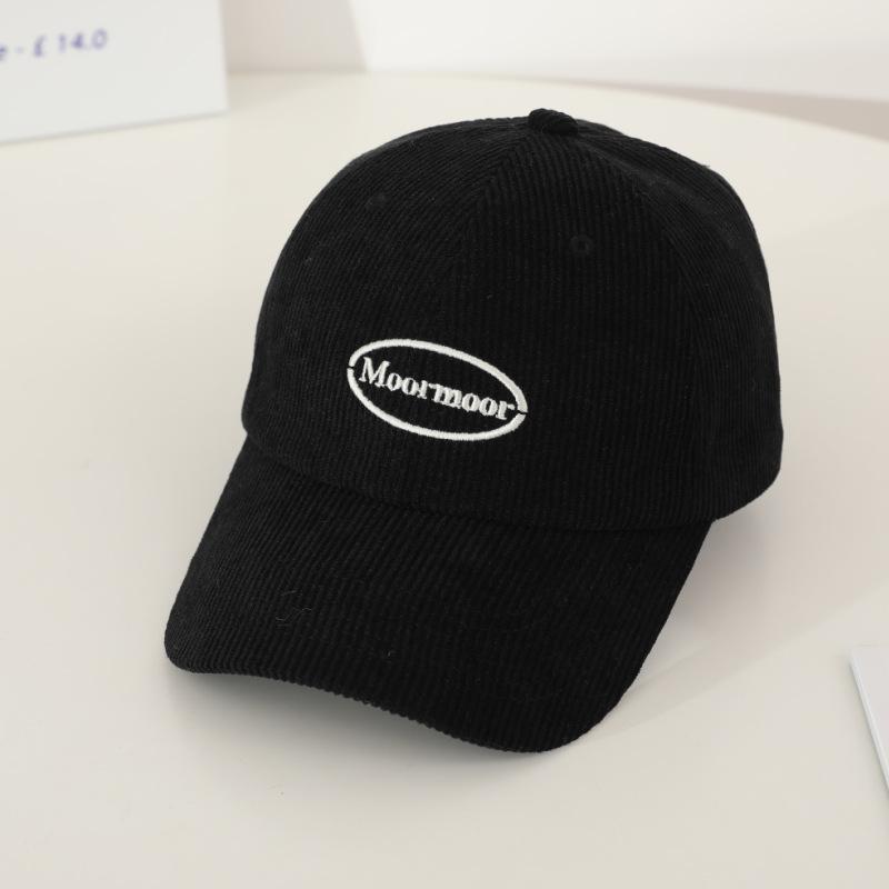 Популярная вельветовая кепка «утконос»: Универсальная и теплая бейсболка на осень/зиму