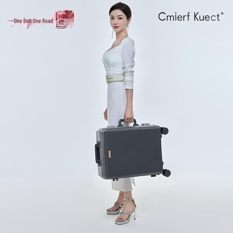 Чемодан Cmierf Kuect с бесшумными колесами и алюминиевой рамой