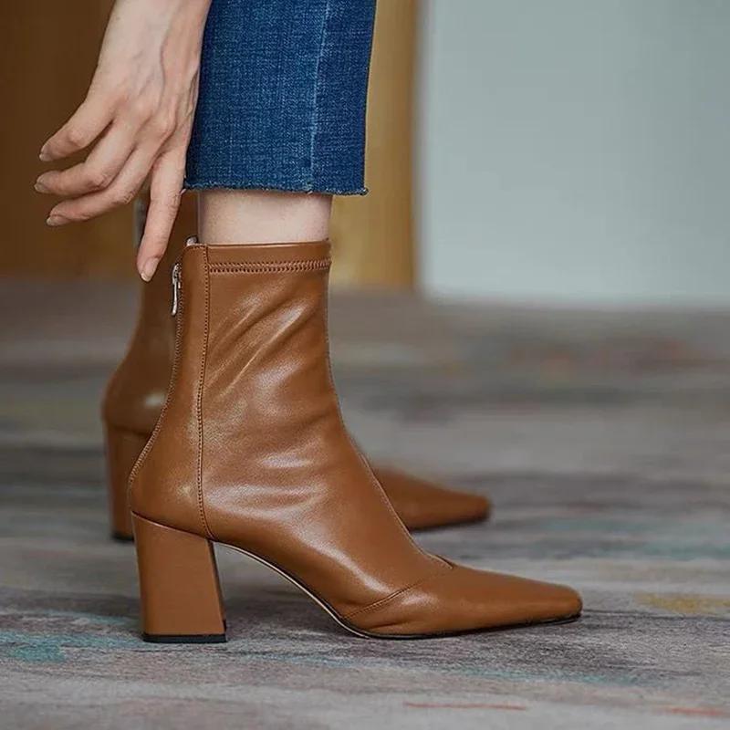 Мода 2024 года, винтажные ботильоны на высоком каблуке с квадратным носком для женщин, коричневые короткие ботинки из искусственной кожи на молнии, женские осенние ботинки на толстом каблуке