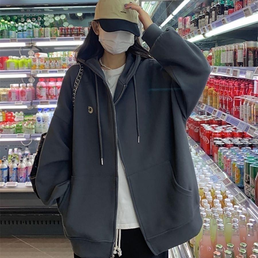 Korean Oversize Hooded Sweatshirt: Long-Sleeved, Loose Fit for Women - Perfect for Spring, Autumn, and Winter. Trendy Japanese Student Style.