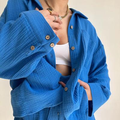 Женская рубашка с длинным рукавом и лацканами из мятой ткани, шорты с завязками на высокой талии, модный повседневный комплект из двух предметов