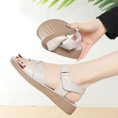 Сандалии на танкетке с открытым носком на липучке с одной пуговицей, повседневные, увеличивающие рост, летние, новые сандалии на платформе