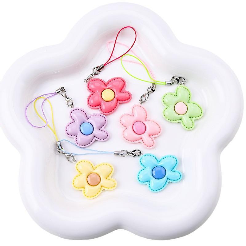 Five-Petal Flower Candy Color Keychain Pendant - DIY Handmade Jewelry Gift for Girlfriends