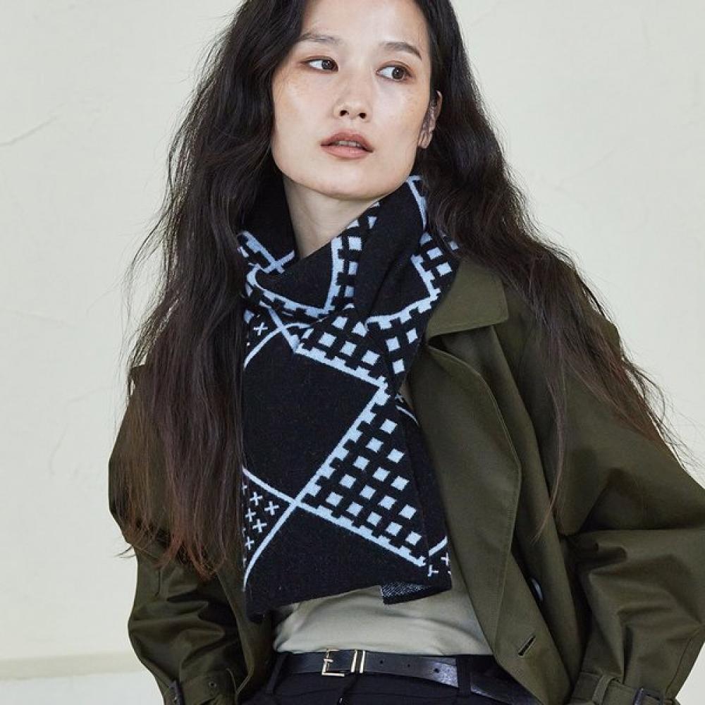 Ana Maison Cashmere Jacquard Scarf Black Km Diamond Black