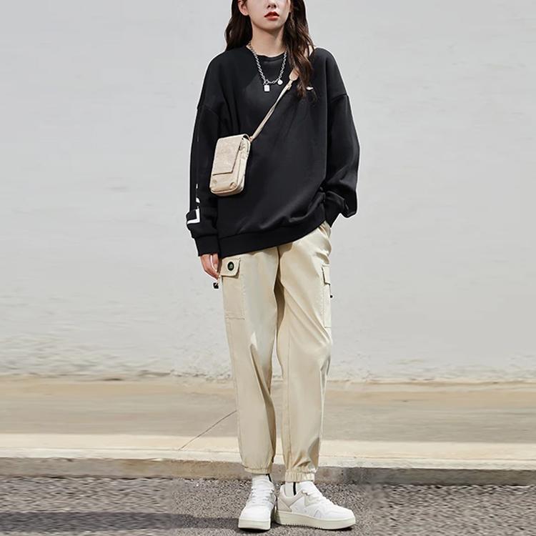 Флисовая теплая свободная толстовка с круглым вырезом и принтом логотипа серии Li Ning Training, черная AWDRF44-2