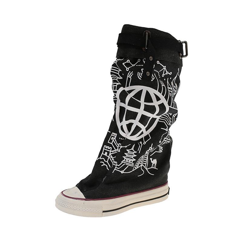 Wasteland Wind Niche Graffiti Canvas Trousers Boots Women'S New Board Shoes Ins Tide Fried Street Middle Tube Pile Boots