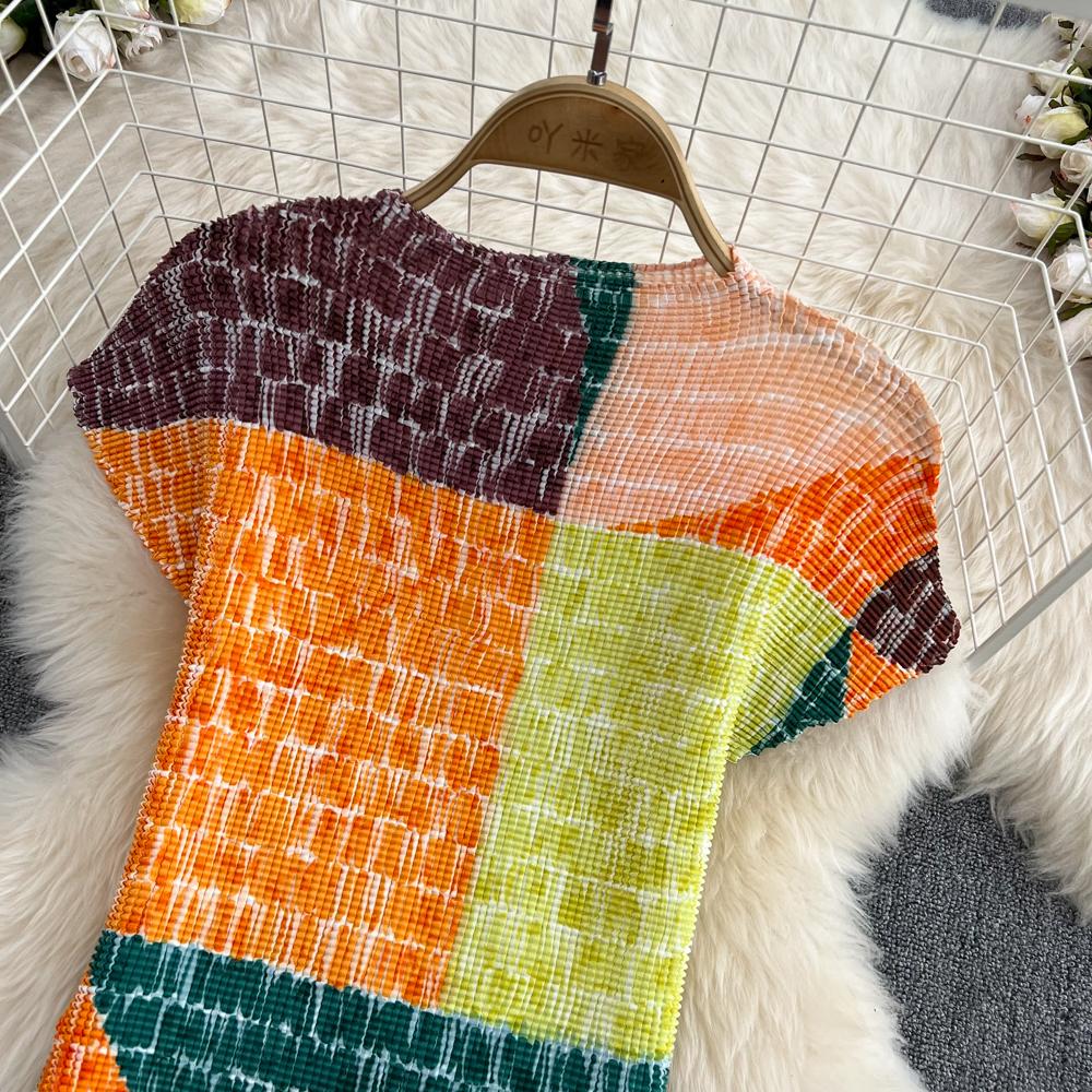 Женский модный комплект с круглым вырезом, тонкий короткий топ из двух частей, плиссированная юбка-трапеция с высокой талией и принтом