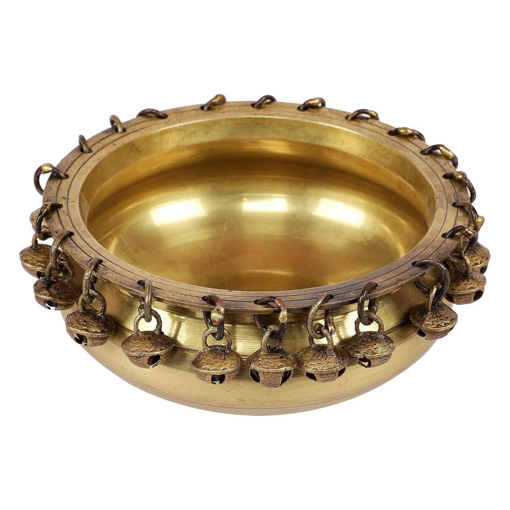 Последняя этническая традиционная 6-дюймовая латунная чаша Urli с колокольчиками, демонстрационный образец, латунная чаша Urli для декора, подарки на новоселье, стандартная, упаковка из 1 шт.