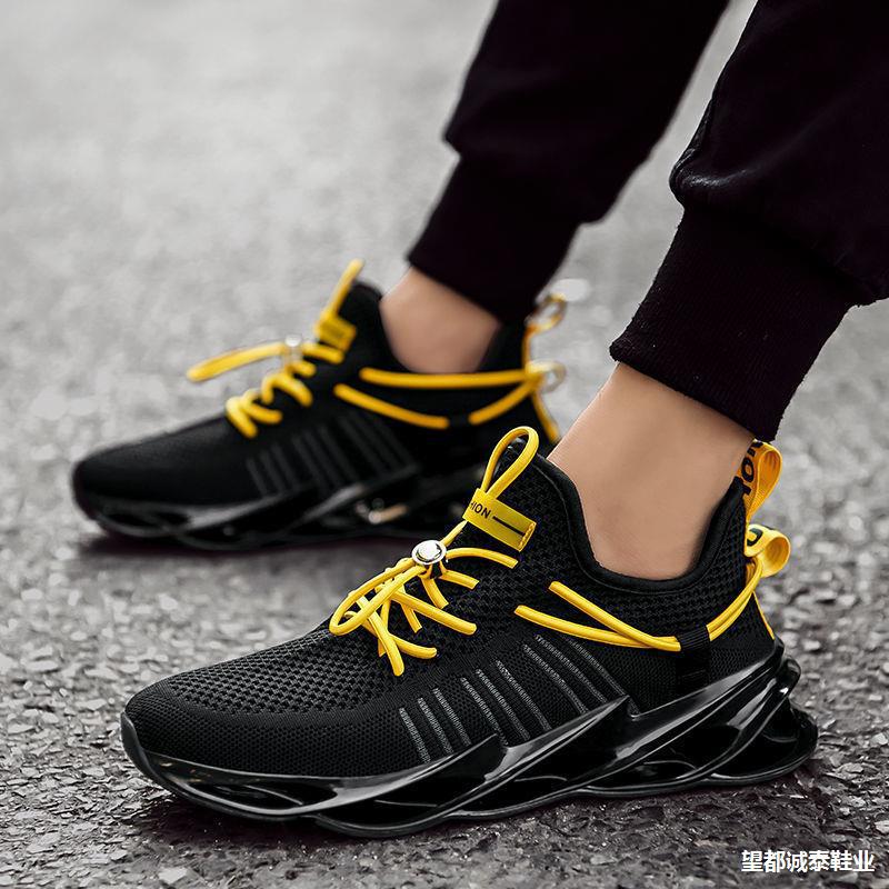 Корейская версия мужской обуви Модный тренд Мужская повседневная обувь Fly-Woven Сетчатые дышащие лезвия Обувь Спортивная обувь для мужчин