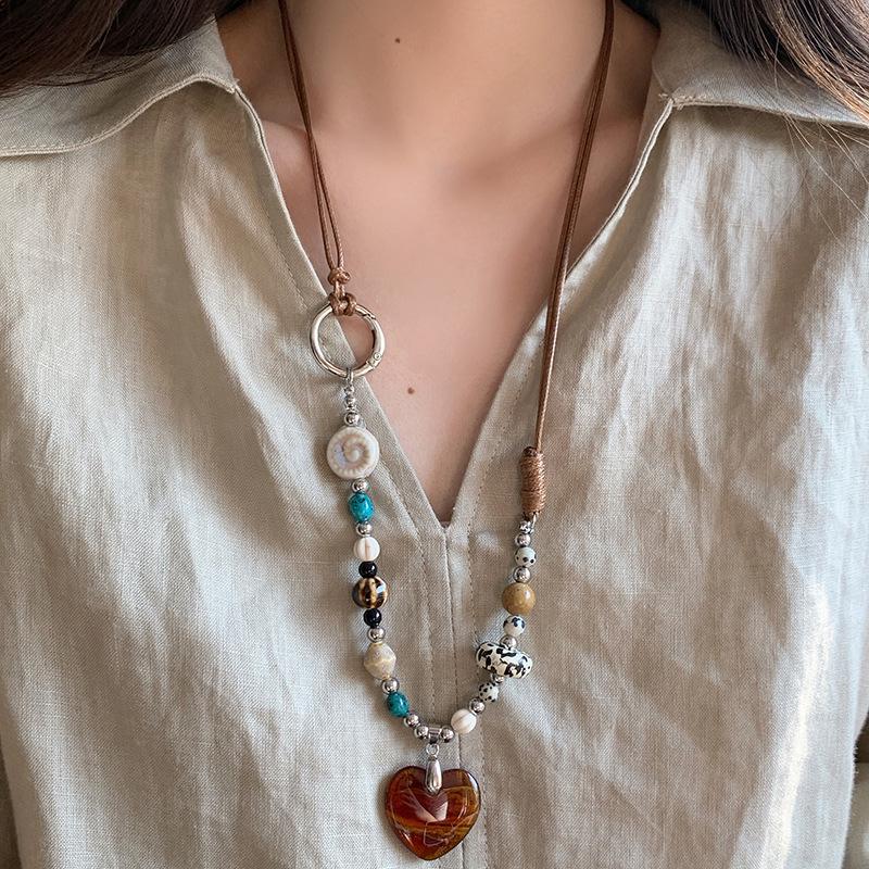 Винтажное керамическое ожерелье с подвеской в виде сердца с бусинами - Минималистичная роскошная цепочка для ключицы
