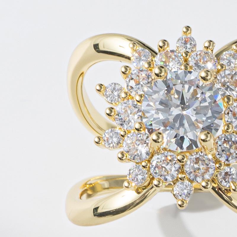 Senior Brooches Flower Leaf Brooch Pins for Women Suit Pendant Fashion Brooches Jewelry