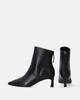 Classic Women' Ankle Boots on a Stiletto Heel Classic Women' Ankle Boots on a Stiletto Heel 39