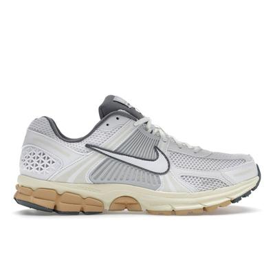 Zoom Vomero 5 Женские Summit White Pure Platinum Smoke Grey FJ2028-101