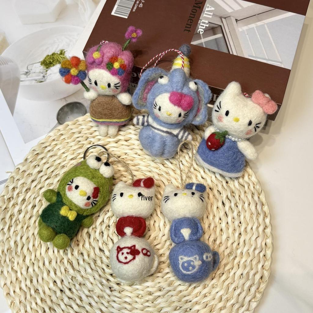 Handmade Wool Felt Cat Keychain Pendant - Cute Animal Bag Charm