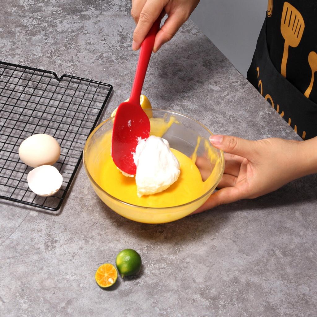 1pcs Kitchen Silicone Cream Butter Cake Spatula Mixing Batter Scraper Brush Butter Mixer Cake Brushes Baking Tool Kitchenware