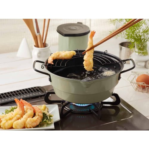 Mannen Gelsomino Tempura Pot with Deep Frying Rack, 23cm, Induction Compatible, Tiered Design, with Spout, Silicone Coating, and Strainer for Easy Oil