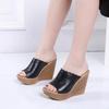 Fashion Women Wedged Slippers Summer New Open-toe Platform Sponge Sandals Fashion Wedge Platform Beach Female Peep High Heels Sandals