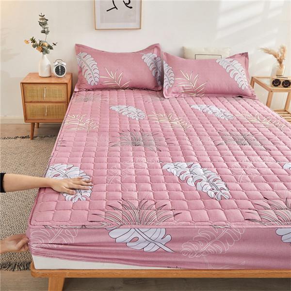 Quilted Mattress Cover Printing Non-slip Fitted Bed Sheet Dust Protection Cover Thicken Bedding Sheet Bedcloth No Pillowcases