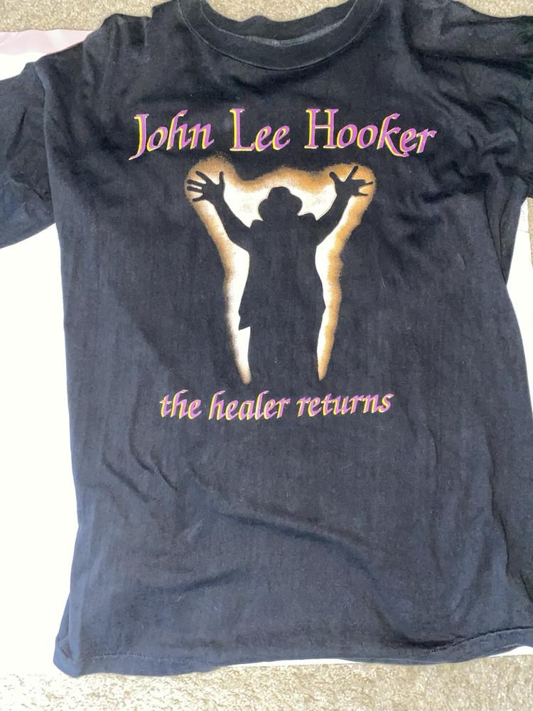 Vintage John Lee Hooker’s Band Europe in 1990 T-shirt Unisex T-Shirt