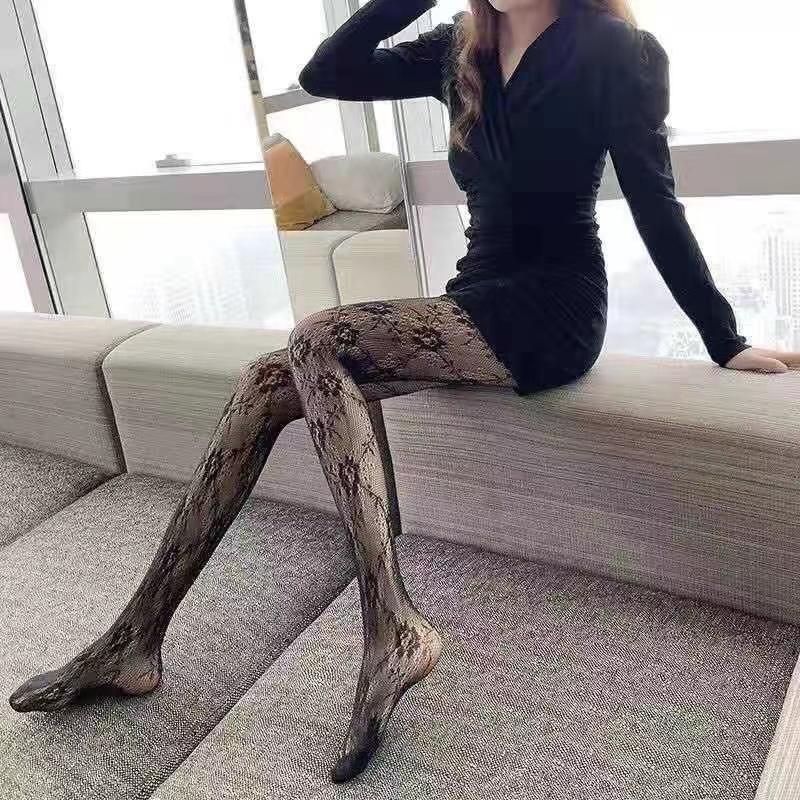 Сексуальные черные белые чулки в сеточку с кружевом в стиле Лолиты, колготки с низкой посадкой, японские готические цветочные чулки из ротанга, горячие классические колготки