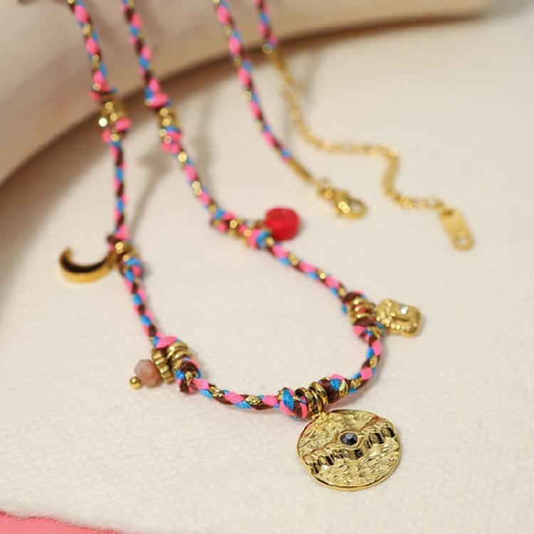 Элегантное ожерелье-подвеска Луна и Звезда с регулируемой длиной. Уникальное украшение на шею, подходящее для любых модных образов.