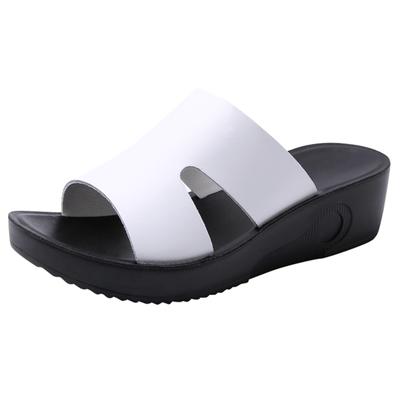 Holfredterse Самые популярные летние женские кожаные сандалии женские домашние шлепанцы нескользящая обувь женские туфли на танкетке для дома на низком каблуке 0595