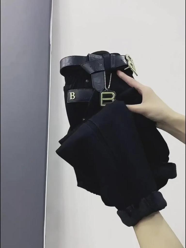 Женские джинсы-каррот с высокой талией, осень/зима 2023 г. — свободный крой, утягивающий, фасон шаровары большого размера.