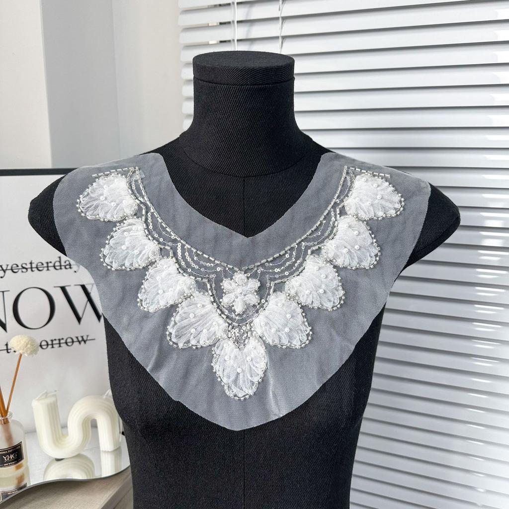 White Mesh Hollow Lace Bead Cloth Sticker Clothing Dress Dress Wedding Dress Decoration Front Collar Cloth Sticker Accessories