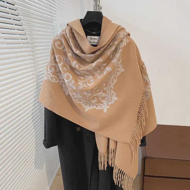 2024 Retro Ethnic Style Embroidered Imitation Cashmere Scarf - Warm & Versatile Fashion for Autumn/Winter