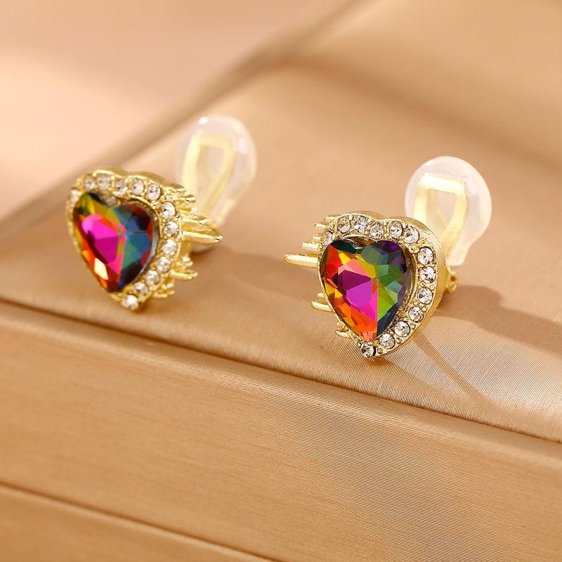 2024 New Fashion Rhinestone Heart Without Piercing Ear Clip Earrings for Women Imitation Crystal Earrings