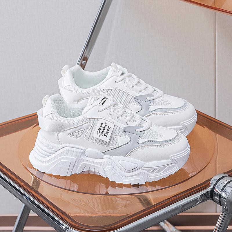 2025 Корейская обувь для пап: Женские повседневные кроссовки, увеличивающие рост, на весну