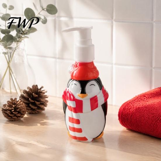 Penguin Refillable Bottle 350ML Christmas Soap Dispenser, Santa Claus Tree Shape Empty Bottle, Plastic Pump for Hand Soap, Lotion Dispenser