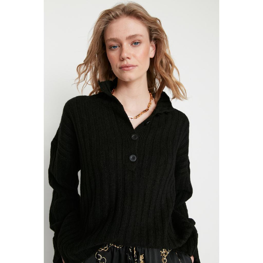 Бежевый вязаный свитер с широким узором и мягким текстурированным высоким воротником Twoaw21kz0783