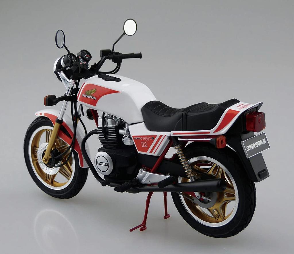 Aoshima Bunka Kyozai Bike Series Honda Super Hawk 3R 8 штук Victory Commemoration Limited Color Plastic Model 1/12 No.48