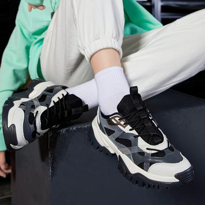 Ультрамягкие и дышащие модные женские удобные повседневные кроссовки на шнуровке