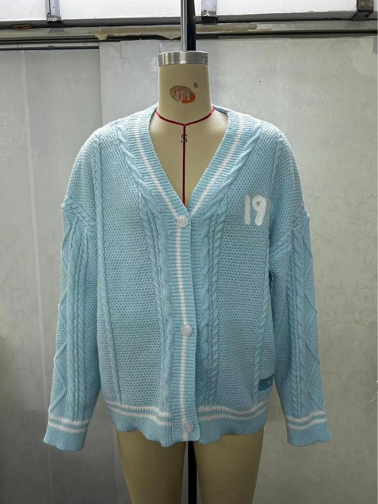 2023 Women's Fashion: European & American Embroidered Knit Cardigans – Age-Reducing, Loose Casual Sweaters for Fall & Winter