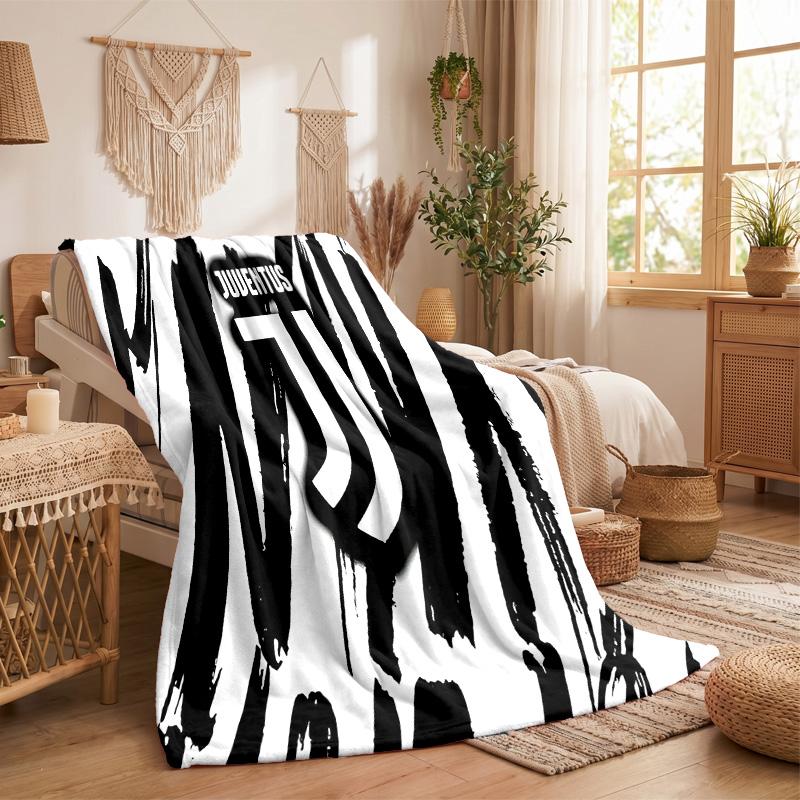 Juventus FC Print Flannel Blanket Soft Warm Sofa Bed Throw Blanket For Home Office Bedroom