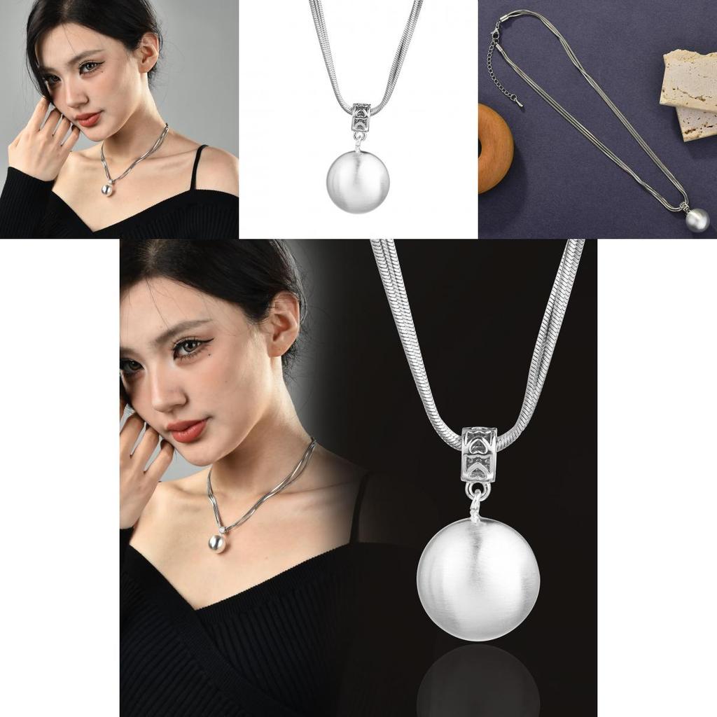 Elegant Pearl Necklace For Women With Luxurious Geometric Design And Crystal Pendant