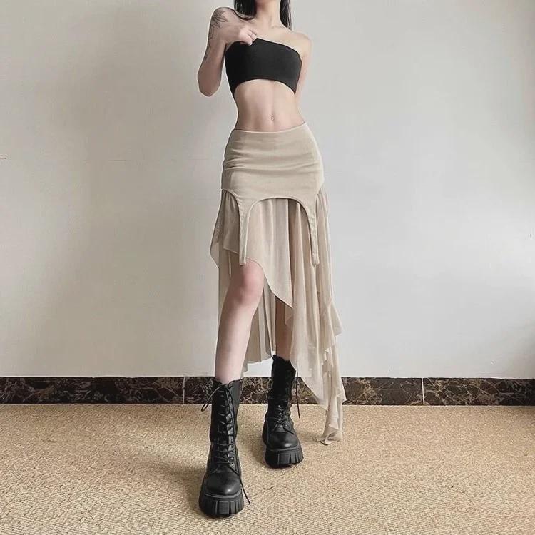 Юбка с завышенной талией и неровным разрезом: Стиль горячей девушки миллениала