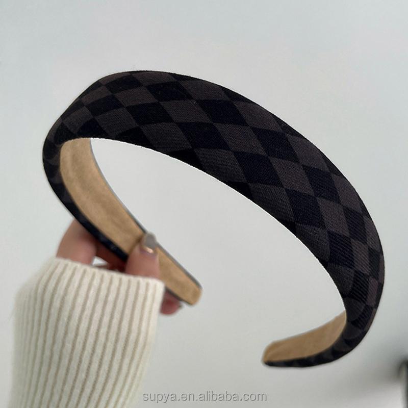 Autumn Winter Checkerboard Plush Hair Hoop Sweet Girl Hair Accessories PU Hairband White Black Elegant Sponge Fabric Headband