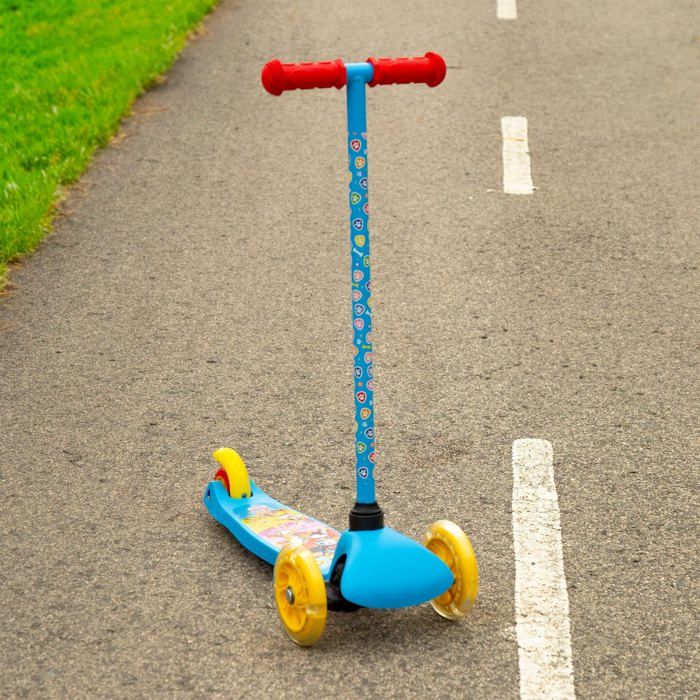 Trottinette enfant Pat' Patrouille - tandem group trading limited - À partir de 3 ans - Plateforme antidérapante