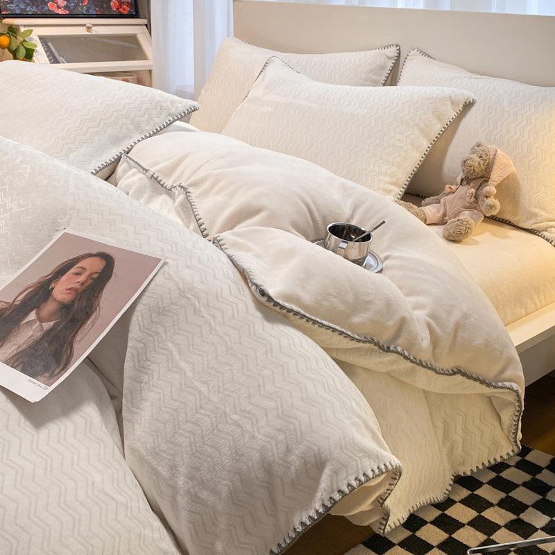 Thickened Yarn Dyed Milk Velvet Bed Top Four Piece Set Of Winter Bound Coral Velvet Quilt Cover Flannel Sheet Quilt Cover