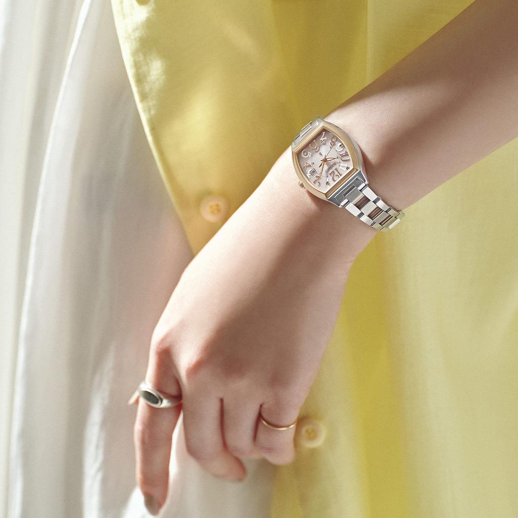 Rukia Standard Collection Tonneau Type Solar Radio SSVW214 Silver Pink Gold [Seiko Watch] Women's +